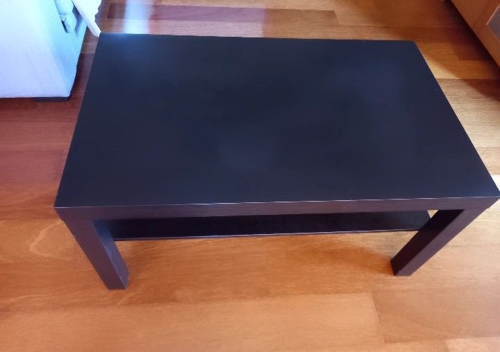 Mesa de apoio IKEA como NOVA
