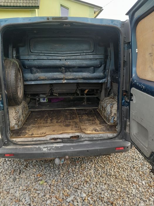 Оpel Vivaro2006р.