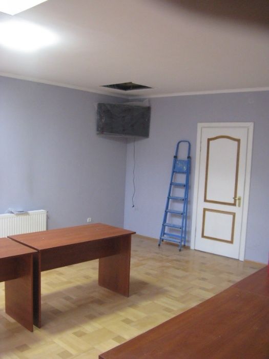 ВЛАСНИК!Оренда ЛІЖКОМІСЦЯ в кімнаті приватного гуртожитка.Без комісії!