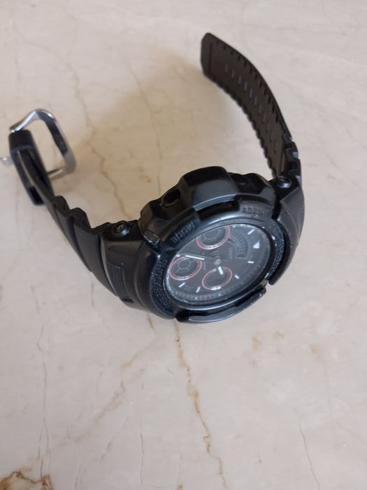 Casio G-Shock AW-591   200m. Оригинал .Идеальное состояние и идеальный внешний вид. Новый ремешок