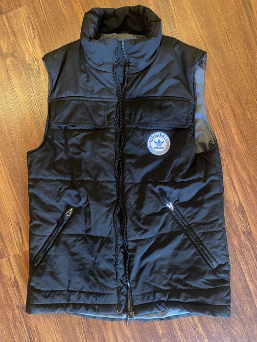 Продам жилетку Adidas Original