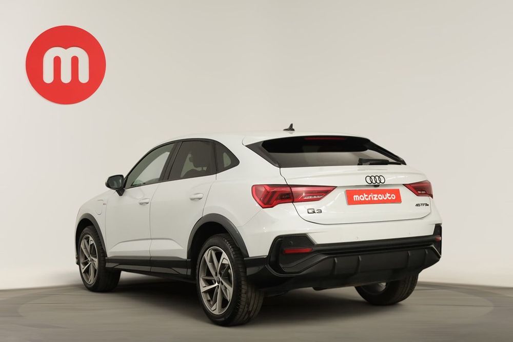 Audi Q3 Sportback 45 TFSIe S line S tronic foto 3
