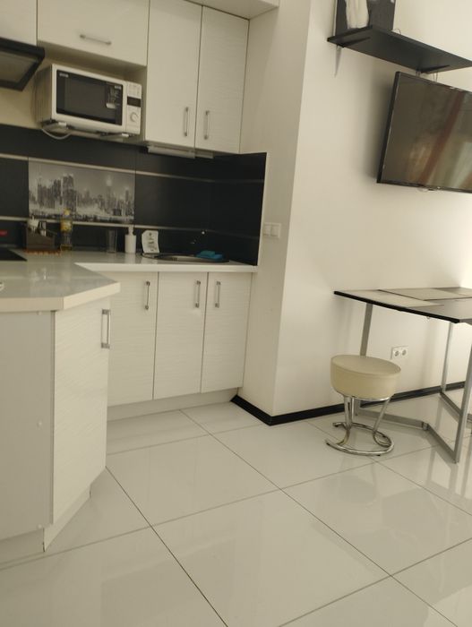 Подобово,Центр,почасово Камянецька,2-1 ком.Чек