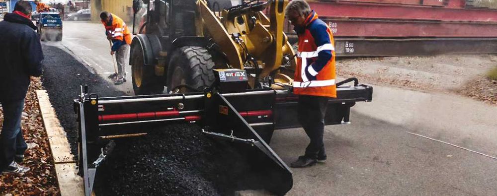 Rozścielacz afaltu SIMEX ST200