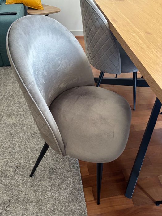 Mesa de jantar + 6 cadeiras