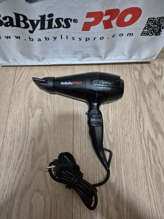 Продам оригінальний професійний фен BaByliss Caruso