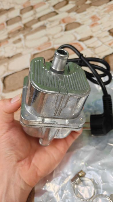 Передпусковий підігрівач рідини антифризу 220В 2 кВт автономка обігрівач
