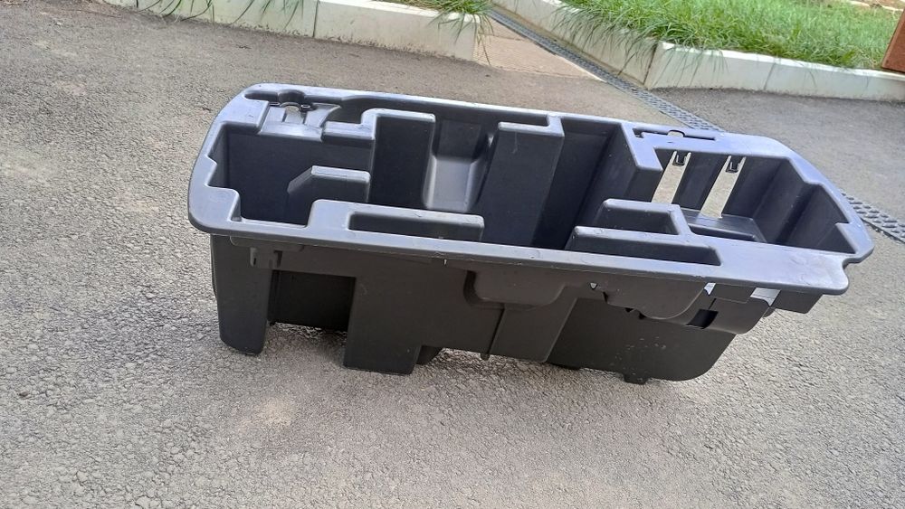 Оригінальний бокс для інструментів Меган 3