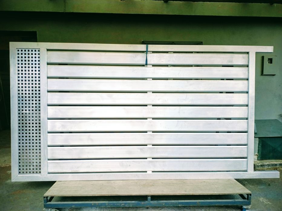 Portão em alumínio soldado