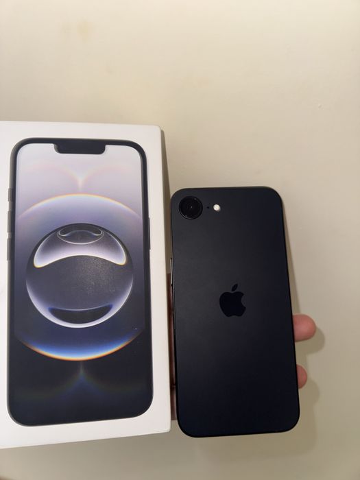 Iphone 16e sem uso