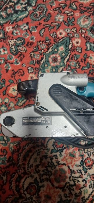 Професійна стрічкова шліфмашина Makita 9920 (Оригінал, Японія)