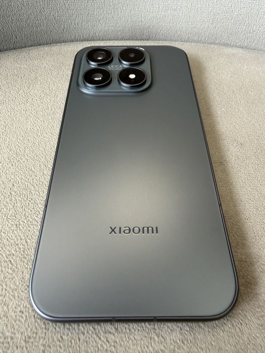 XIAOMI 17 12/512Gb Black (Global Version)