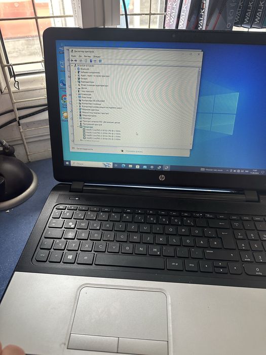 Продаеться ноутбук