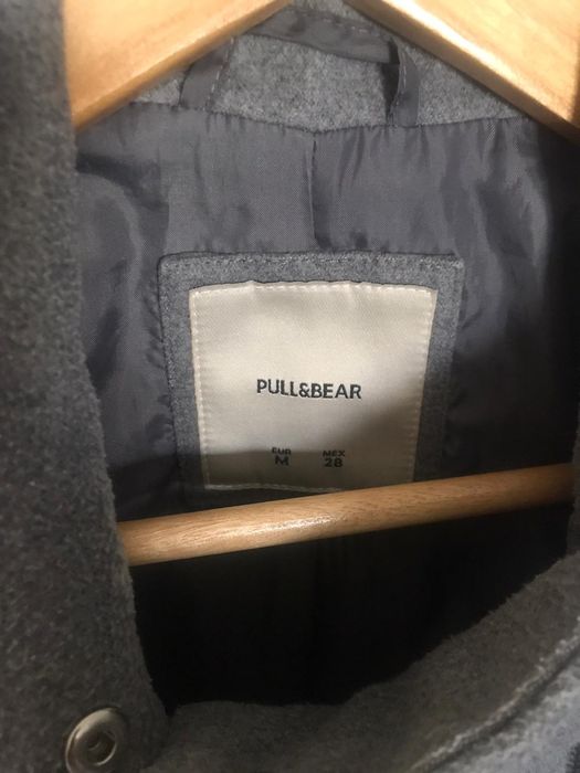 Casaco comprido cinzento