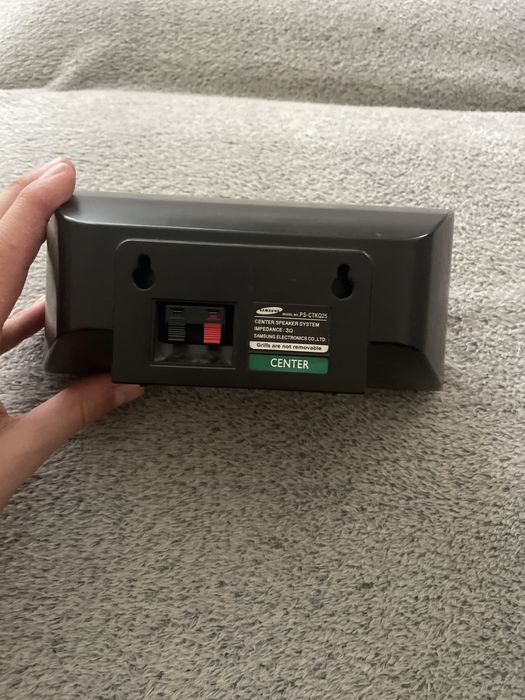 Центральная колонка от домашнего кинотеатра