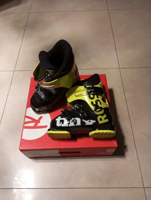 Rossignol nowe buty narciarskie dziecko 19,5