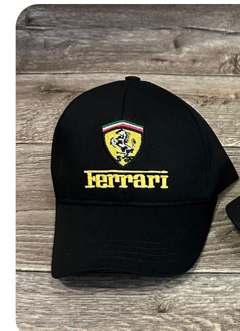 Nowa Czapeczka z daszkiem, baseballówka ferrari