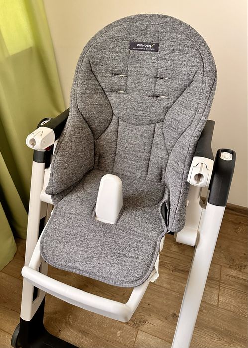 Дитяче крісло для годування та відпочинку Peg Perego