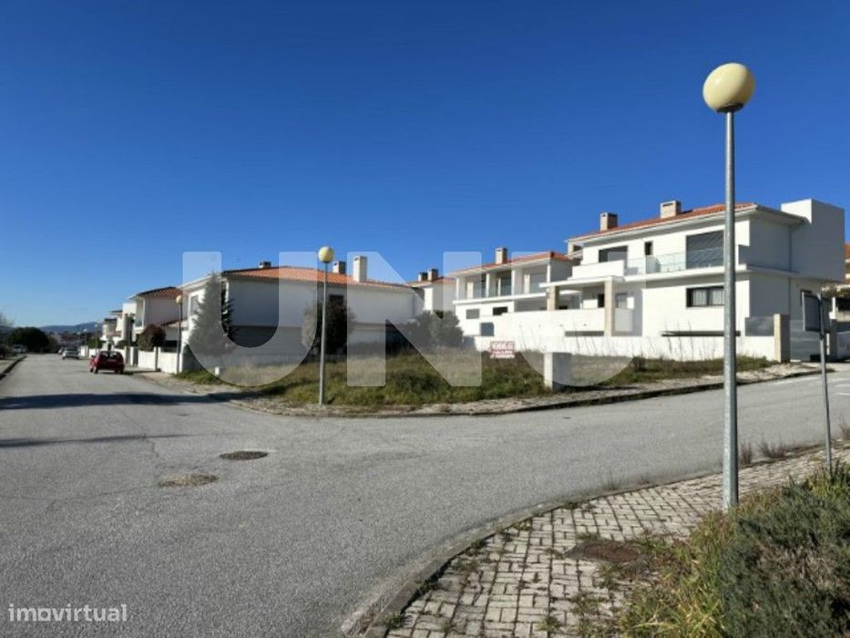 Lote de terreno urbano para venda junto à Urbanização Belo Zêzere, ...