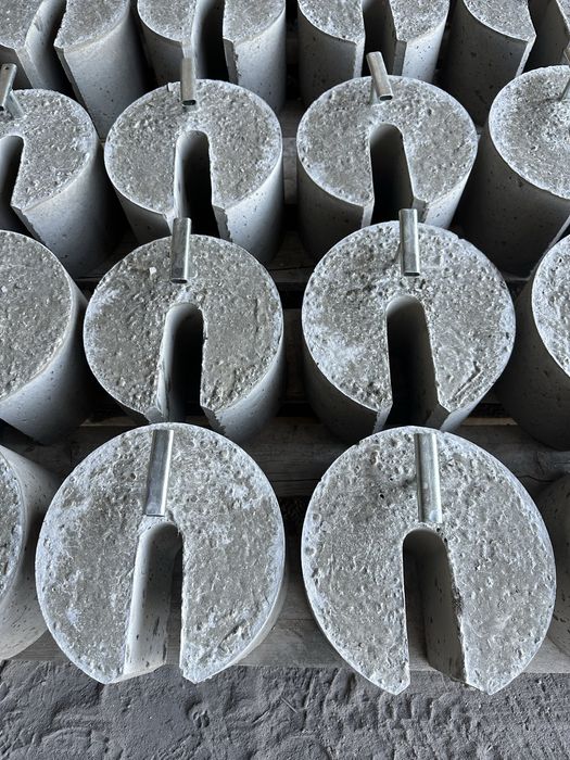 Obciążniki betonowe do namiotu