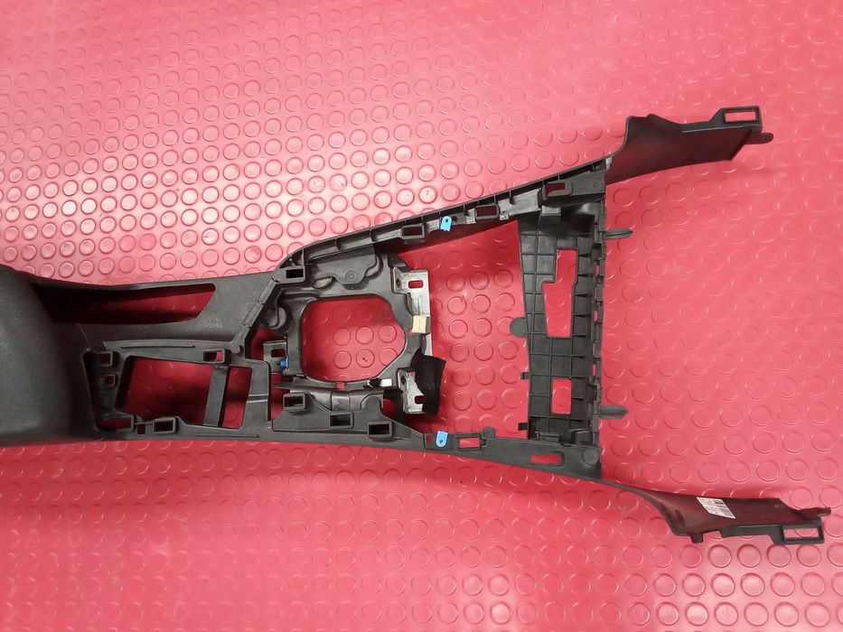 Apoio de Braço F000995 - BMW 1