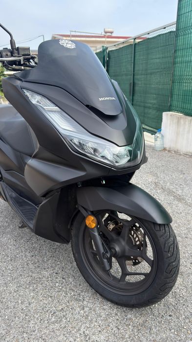 Vendo HONDA PCX 2021