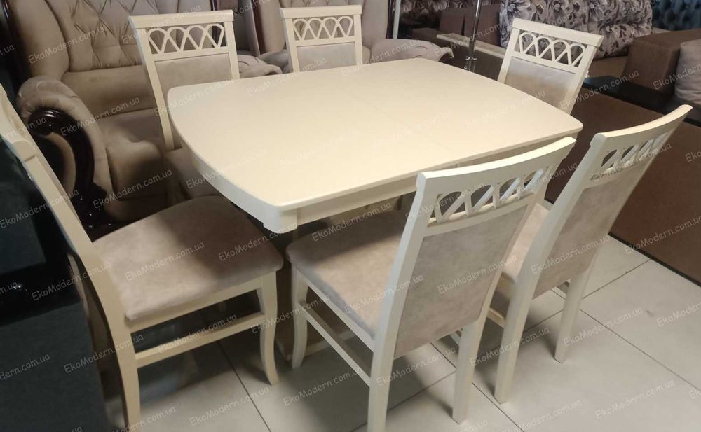 Стільці м'які банкетні Білі та Слонова кістка у вітальню, на кухню