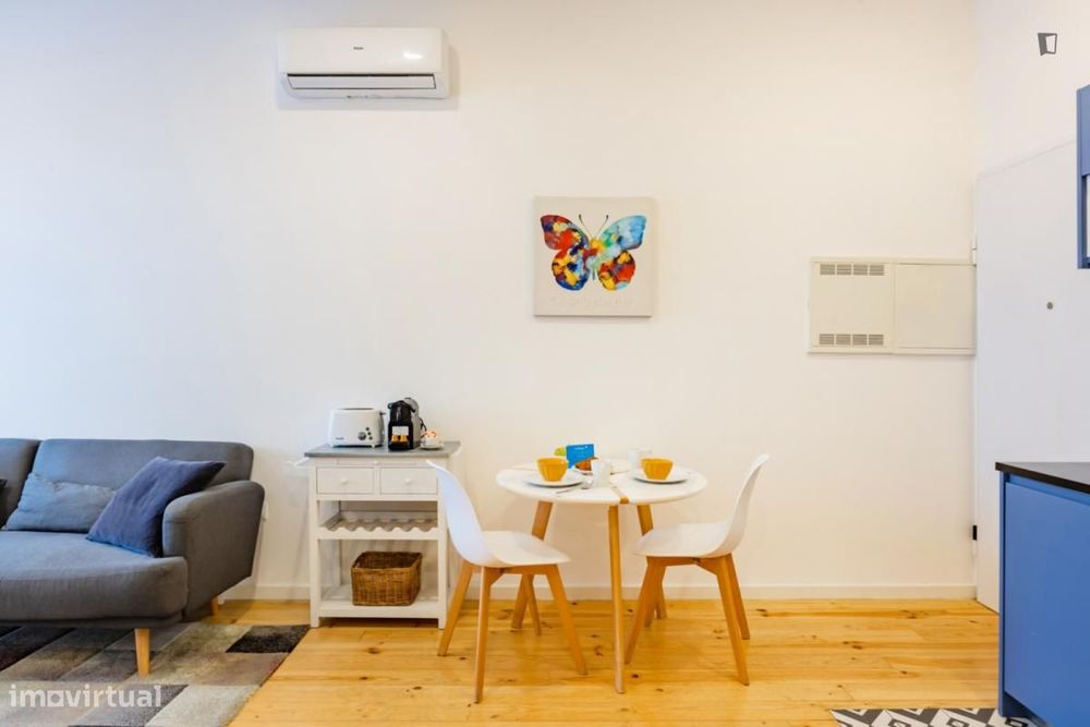 Apartamento com 1 quartos - localizado em Bonfim Porto