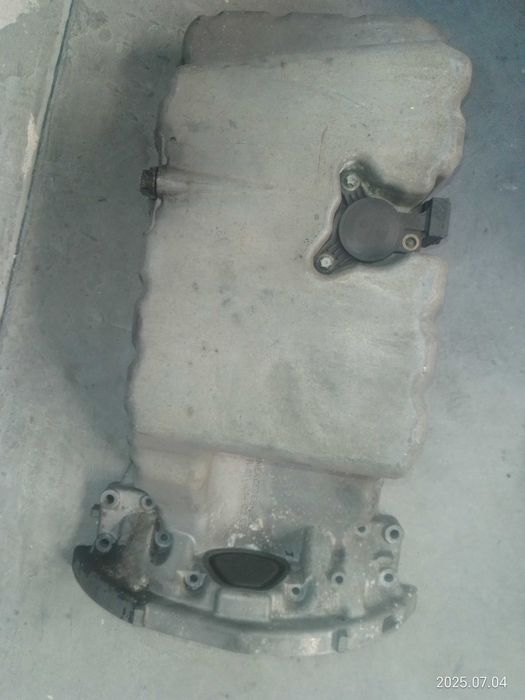 Cárter de Óleo Mercedes Vito / Classe V 2.2 CDI (W638) – R6110140202