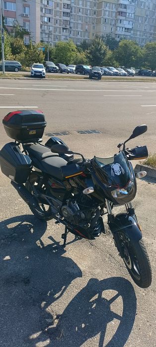 Bajaj Pulsar 180