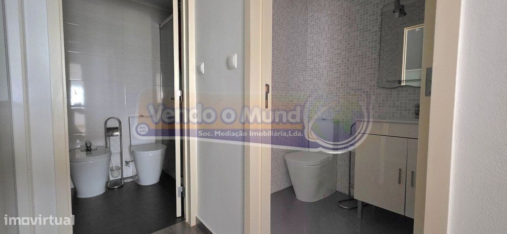 Apartamento T3 em Carnide (LXLX013)