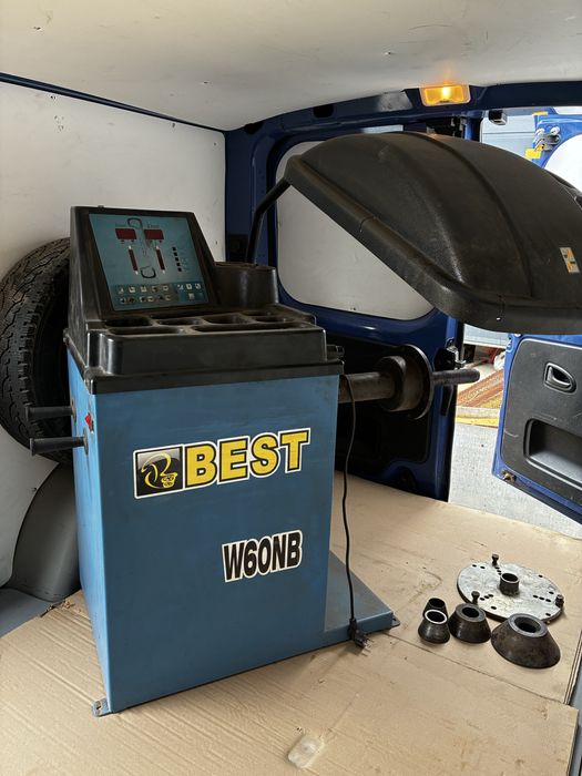 Станок для балансування коліс Best W60NB шиномонтажний
