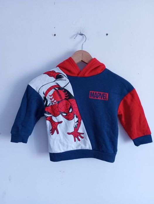 Camisola Hoodie Marvel Tamanho 2/3 Anos