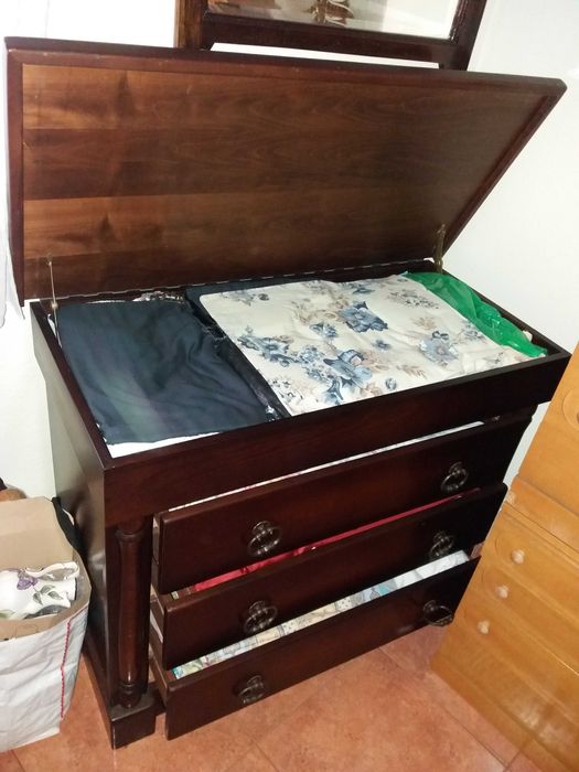 Comodas de várias medidas