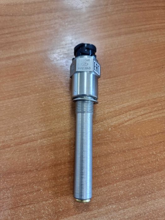 Датчик скорости импульсный КамАЗ,МАЗ,ПАЗ,ЛиАЗ Автоприбор 4412.3843 010