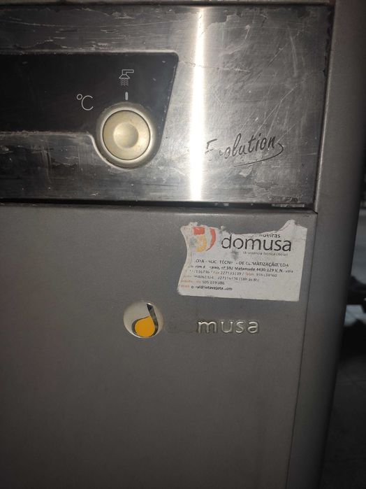 Caldeira Domusa Evolution a gasóleo +  depósito (1000L)