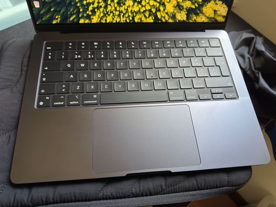[RESERVADO] MacBook Pro 14” Space Black 2024 (M4 24GB)