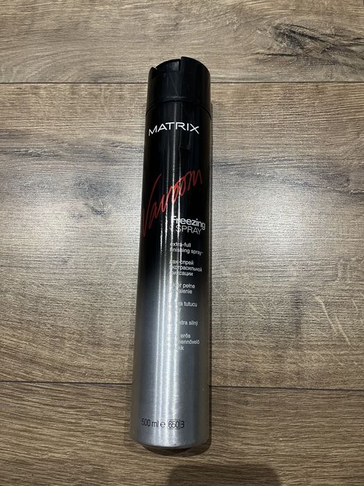 Lakier do włosów matrix 500 ml bardzo mocny fryzjerski