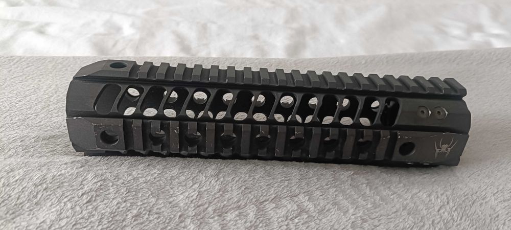 Handguard "ris" Spike's tactical para airsoft