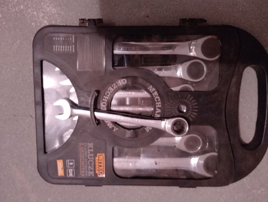 Wyprzedaż garażowa