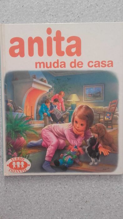 3  Livros antigos da Anita