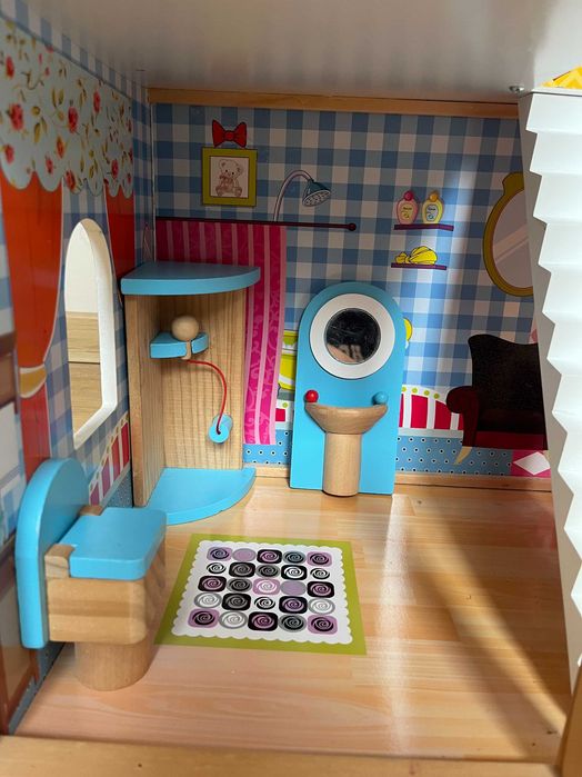 Domek dla lalek + meble