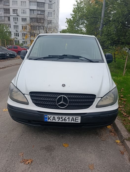 Мерседес Віто 111