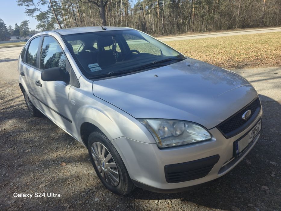 Zadbany ford focus z hakiem benzyna