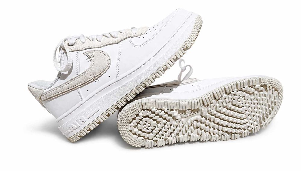 Buty Nike Air Force 1 Luxe – nowe oryginalne rozmiar 42 pudełko