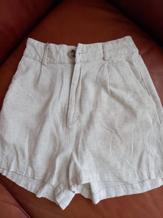 Spodenki / szorty House (rozmiar 32)