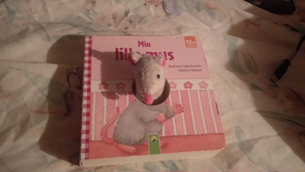 детская книга сказка немецкий про мышку игра мышь кукольный театр