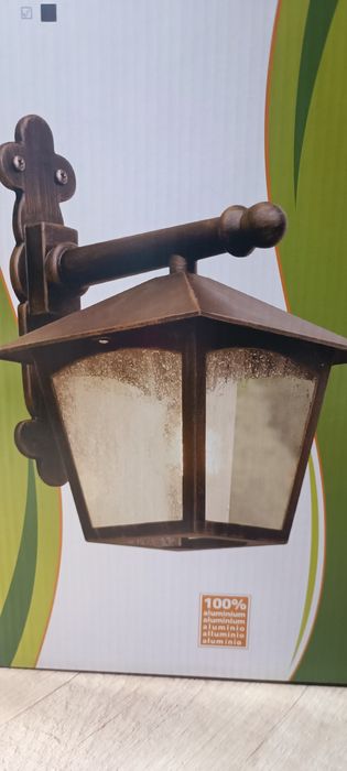 Lampa kinkiet zewnętrzny Saturn