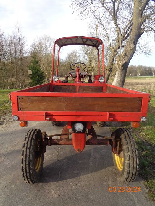 Ciągnik, traktor, RS 09 z Turem, 4 cylindry, nośnik narzędzi, GT 124