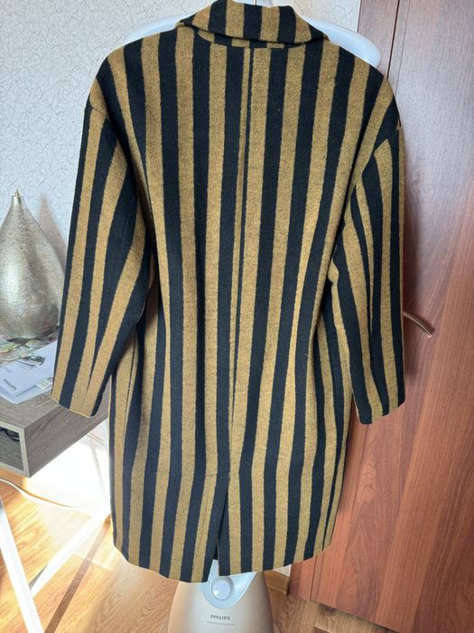 Пальто жіноче